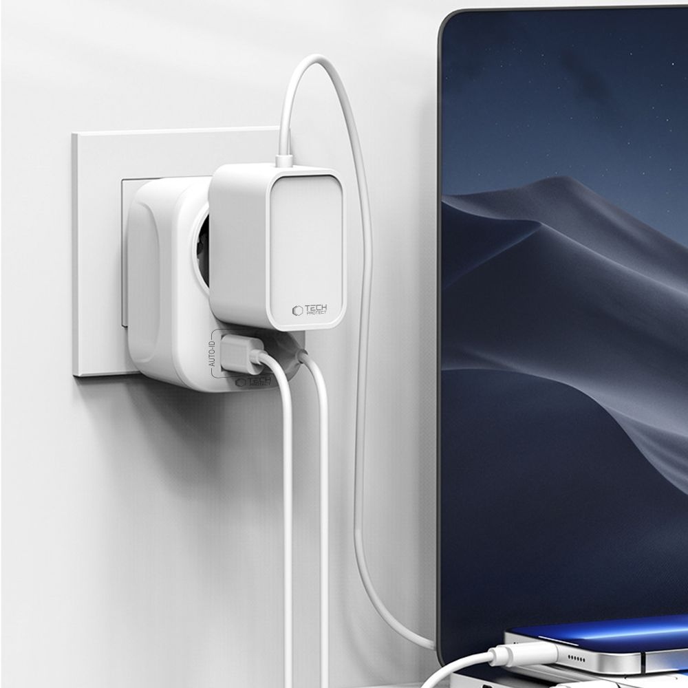 Tech-Protect TA100 UK - EU utazóadapter USB-C és USB-A csatlakozóval