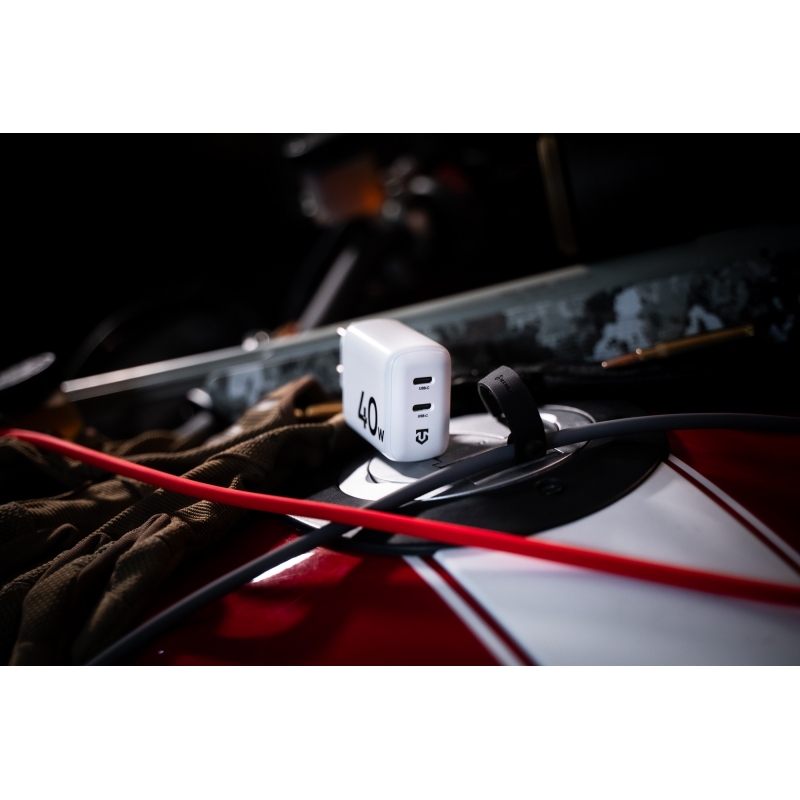 Taktikai bázis dugó Dual 40W fehér