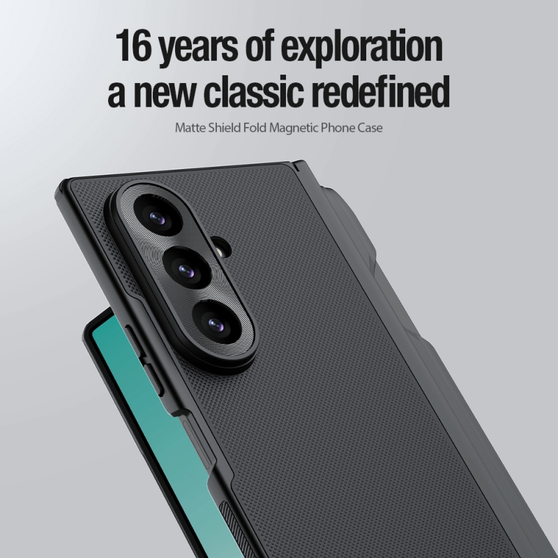 Nillkin Super Frosted FOLD mágneses tolltartóval ellátott hátsó tok a Samsung Galaxy Z Fold 8 Ultra-hoz, átlátszó fekete