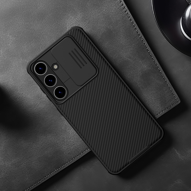 Nillkin CamShield PRO hátlap a Samsung Galaxy S24+ készülékhez Fekete
