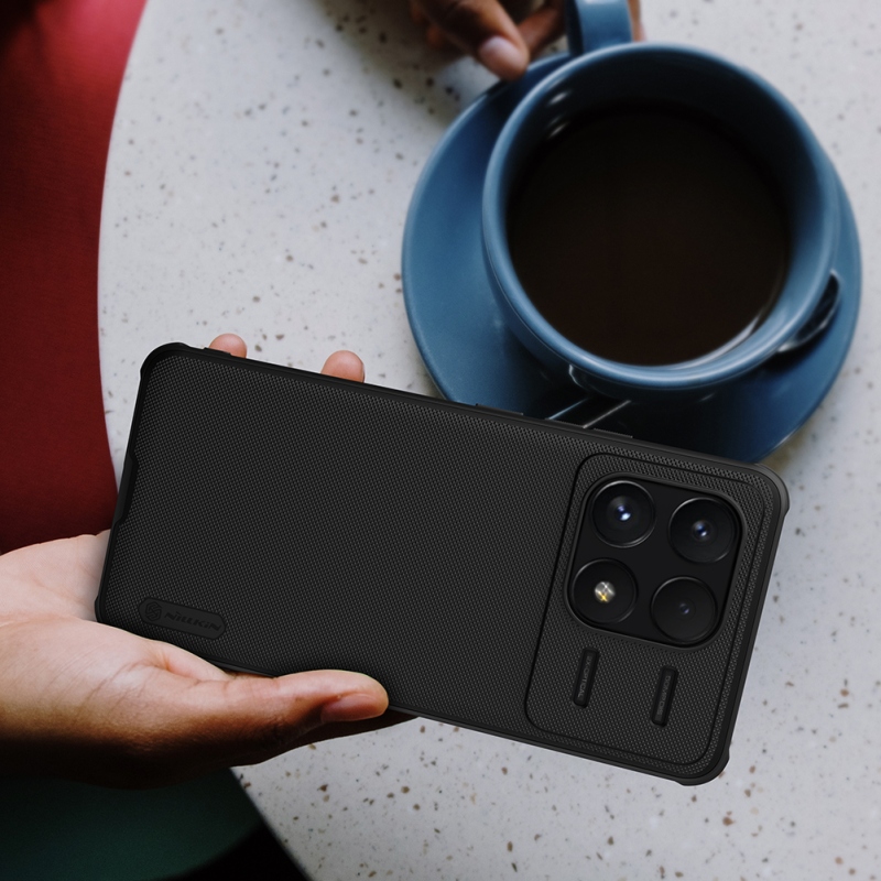 Nillkin Super Frosted PRO hátlap a Poco F6 Pro számára Fekete