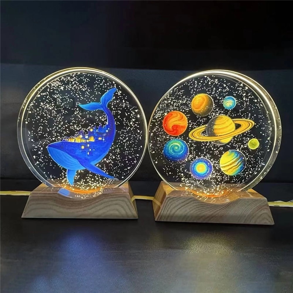3D kristályos LED lámpa 8 cm fa talppal - Galaxy